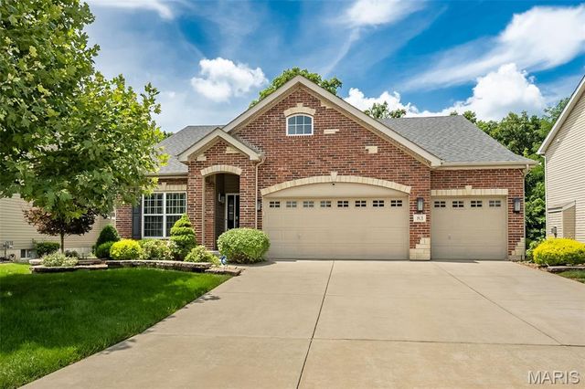 83 S Ridgewynd Court, Lake St Louis, MO 63367