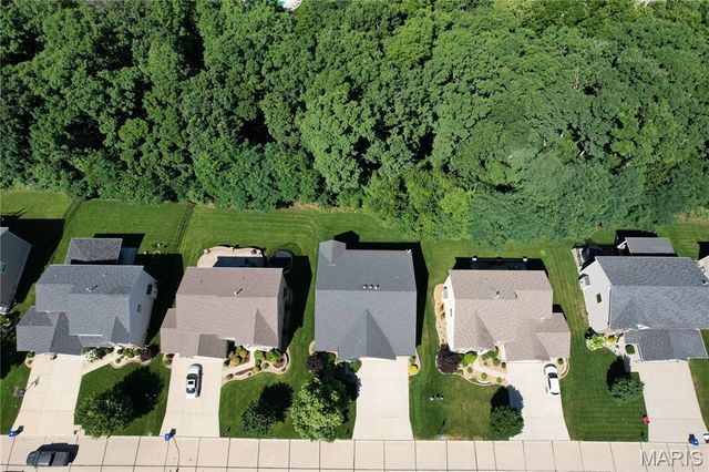83 S Ridgewynd Court, Lake St Louis, MO 63367