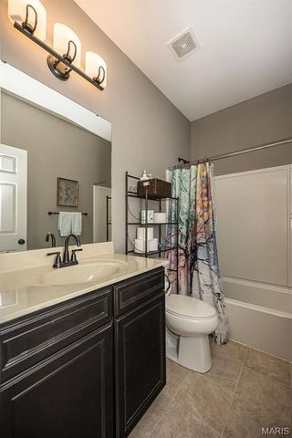 83 S Ridgewynd Court, Lake St Louis, MO 63367