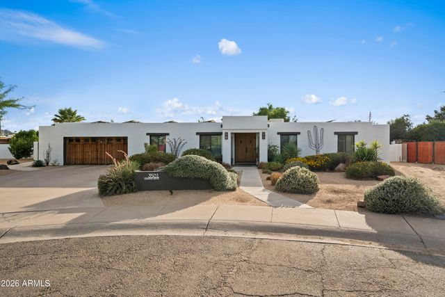 3501 E CANNON Drive, Phoenix, AZ 85028