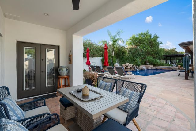 3501 E CANNON Drive, Phoenix, AZ 85028