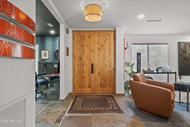 3501 E CANNON Drive, Phoenix, AZ 85028