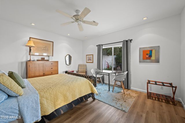 3501 E CANNON Drive, Phoenix, AZ 85028
