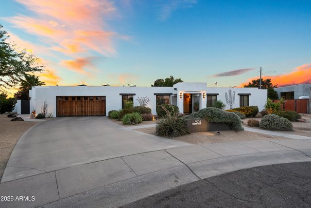 3501 E CANNON Drive, Phoenix, AZ 85028