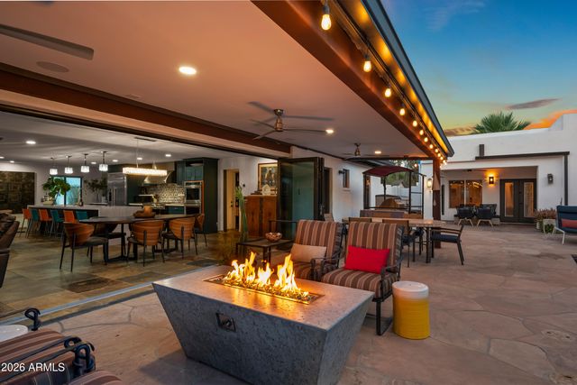 3501 E CANNON Drive, Phoenix, AZ 85028