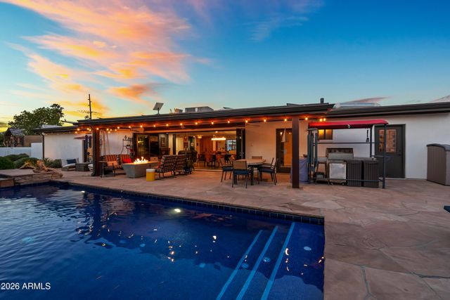 3501 E CANNON Drive, Phoenix, AZ 85028
