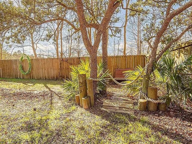 9435 E River Drive, Navarre, FL 32566