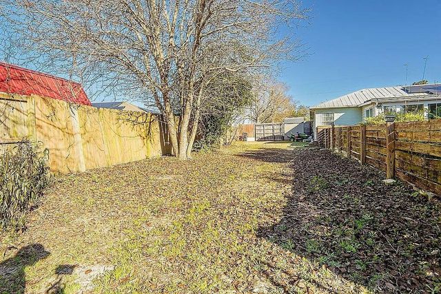 9435 E River Drive, Navarre, FL 32566