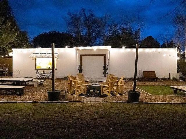 9435 E River Drive, Navarre, FL 32566