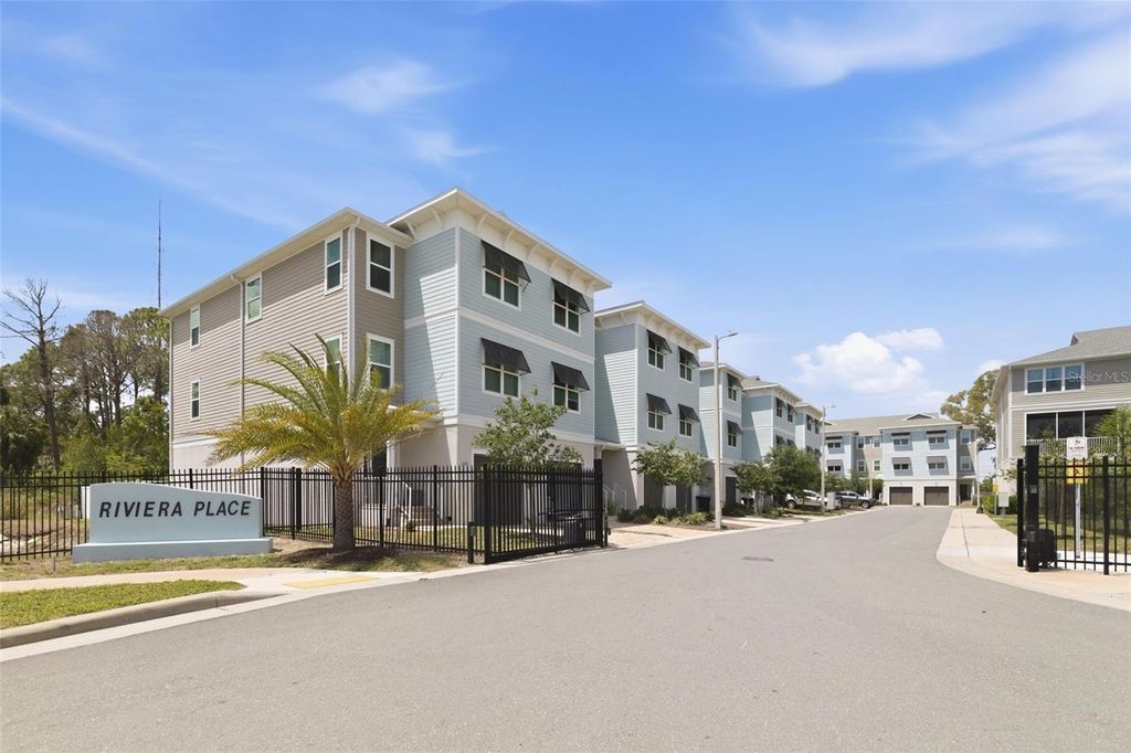 1225 SAVONA DRIVE NE, St Petersburg, FL 33702