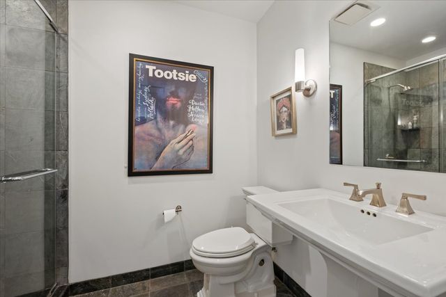 401 N Wabash Avenue 39H, Chicago, IL 60611