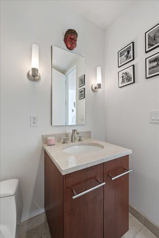 401 N Wabash Avenue 39H, Chicago, IL 60611