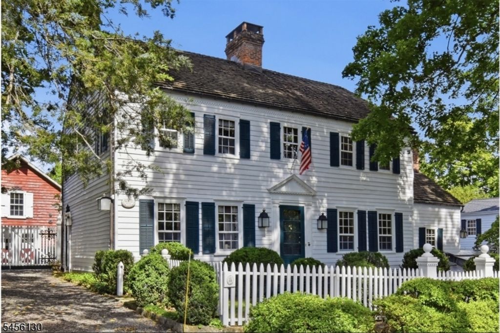 8 Joliet Street, Tewksbury Twp., NJ 08858 — photo 2