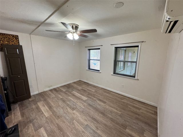 515 County Road 2317, Honey Grove, TX 75446