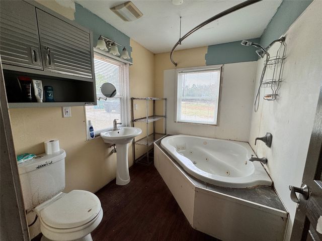 515 County Road 2317, Honey Grove, TX 75446