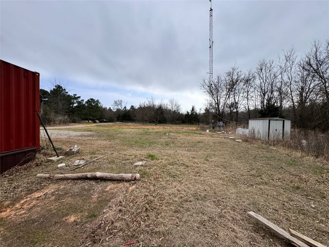 515 County Road 2317, Honey Grove, TX 75446