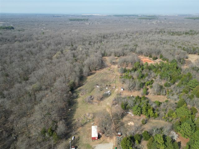 515 County Road 2317, Honey Grove, TX 75446