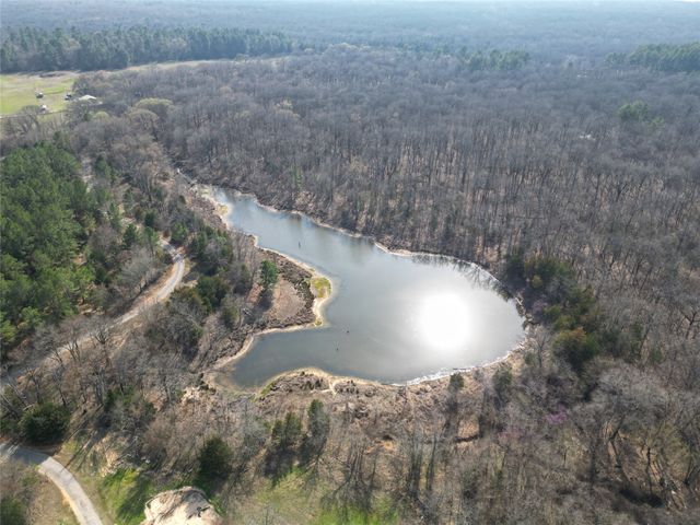 515 County Road 2317, Honey Grove, TX 75446