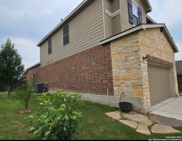 907 RANCH FALLS, San Antonio, TX 78245