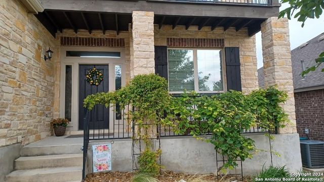 907 RANCH FALLS, San Antonio, TX 78245