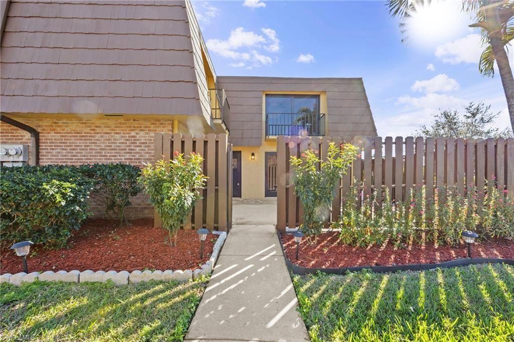 1569 Park Meadows DR 2, FORT MYERS, FL 33907 — exterior