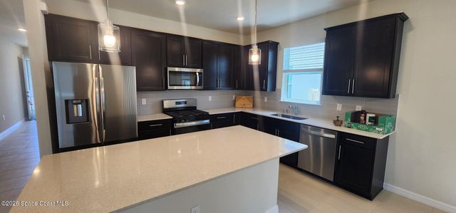 2532 Painted Sky Avenue, Melbourne, FL 32904