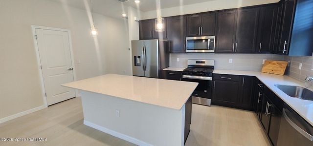 2532 Painted Sky Avenue, Melbourne, FL 32904