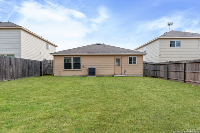 10927 Gunsel Trail, San Antonio, TX 78245