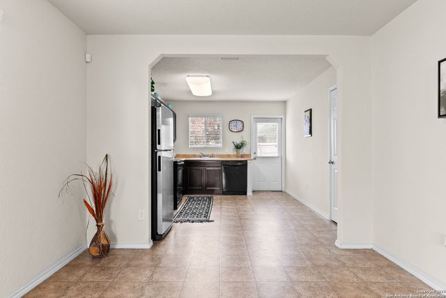 10927 Gunsel Trail, San Antonio, TX 78245