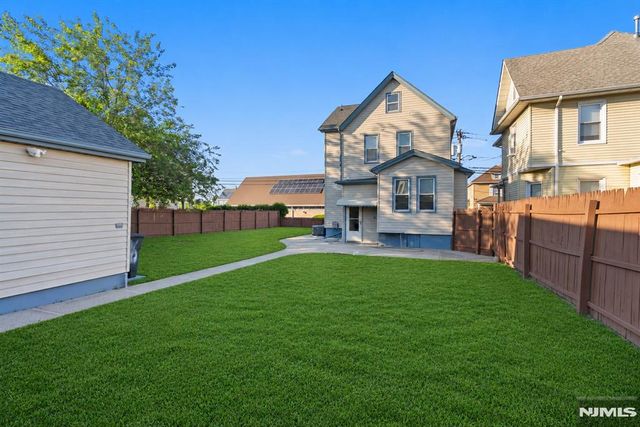 96 Washington Street, Lodi, NJ 07644