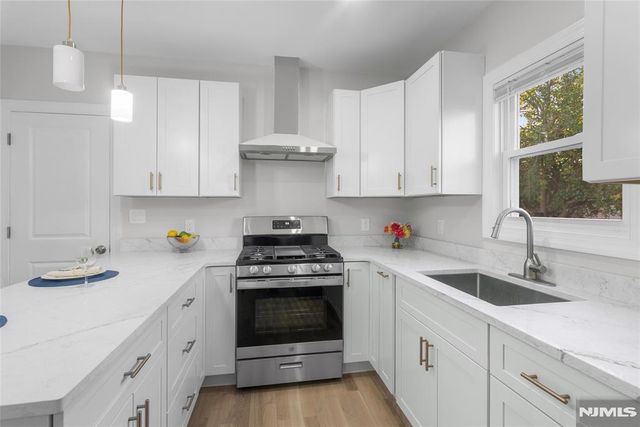 96 Washington Street, Lodi, NJ 07644