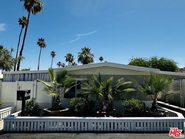 2 Carmel Drive, Palm Springs, CA 92264