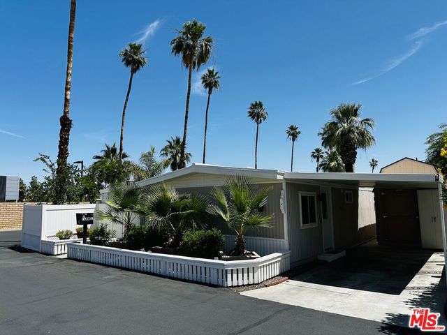 2 Carmel Drive, Palm Springs, CA 92264
