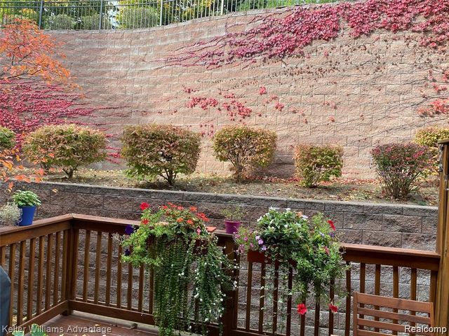 42480 Corlina Drive, Northville, MI 48167