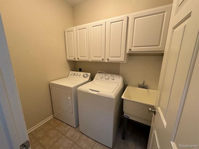 42480 Corlina Drive, Northville, MI 48167