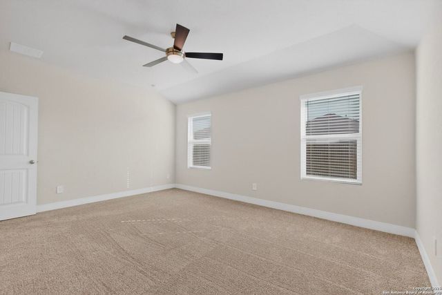 1405 Parkwood, Seguin, TX 78155