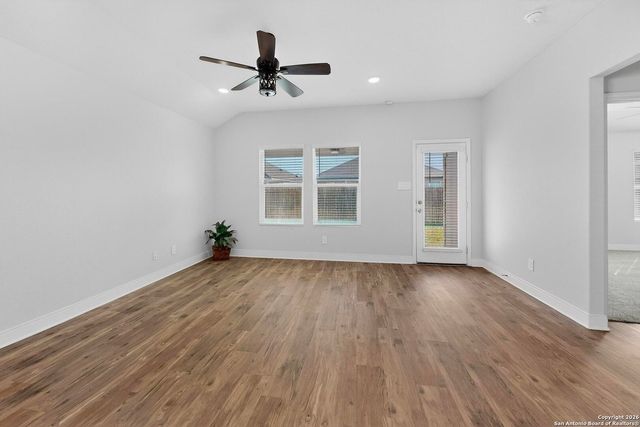 1405 Parkwood, Seguin, TX 78155