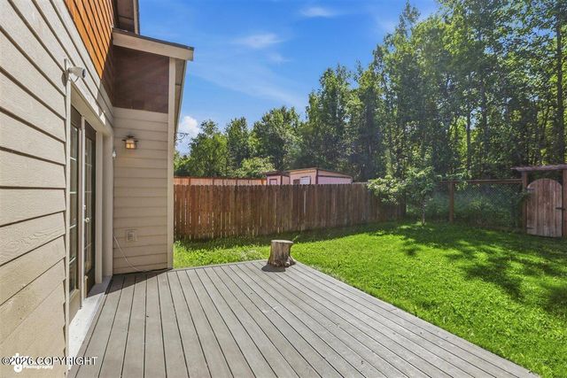 7716 Chaimi Loop, Anchorage, AK 99504