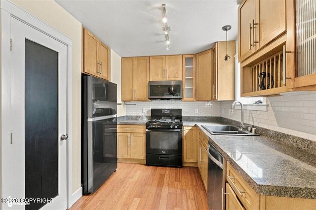 7716 Chaimi Loop, Anchorage, AK 99504