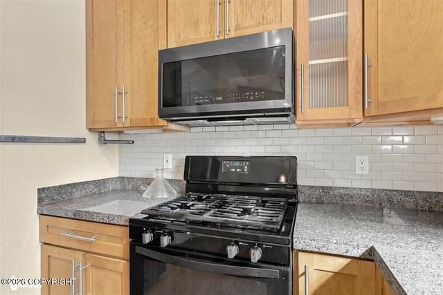 7716 Chaimi Loop, Anchorage, AK 99504