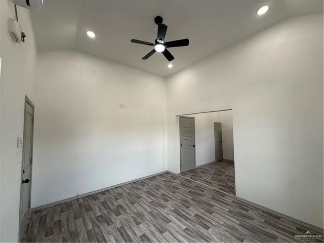 212 E 11th Street, Mission, TX 78572