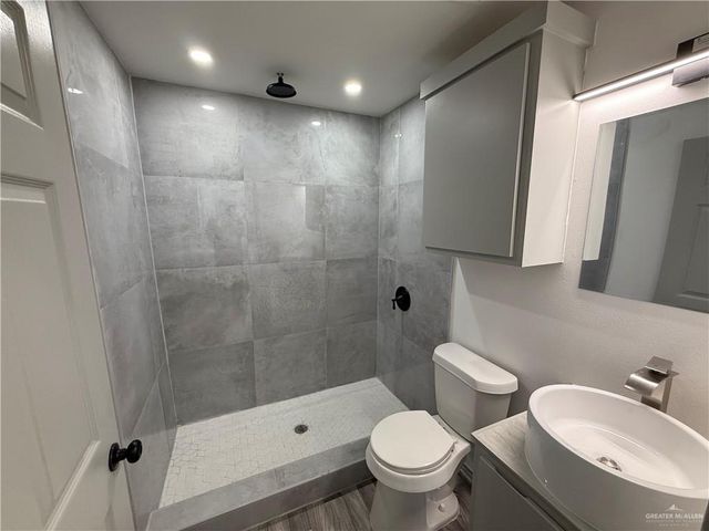 212 E 11th Street, Mission, TX 78572