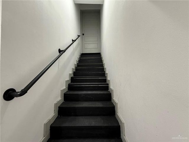 212 E 11th Street, Mission, TX 78572