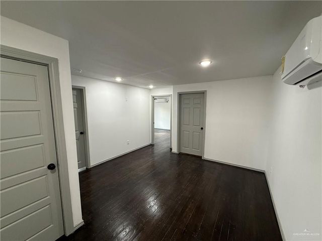 212 E 11th Street, Mission, TX 78572