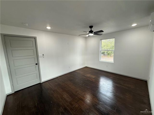 212 E 11th Street, Mission, TX 78572