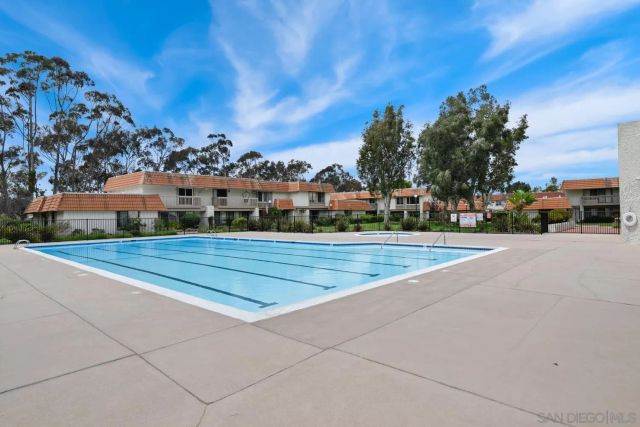 3107 Via Sombra, Carlsbad, CA 92010