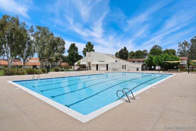 3107 Via Sombra, Carlsbad, CA 92010