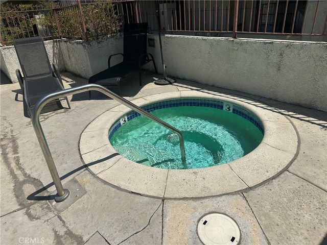 235 S Holliston 118, Pasadena, CA 91106