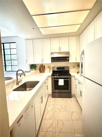 235 S Holliston 118, Pasadena, CA 91106