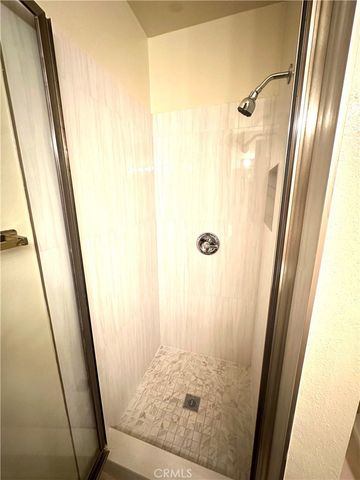 235 S Holliston 118, Pasadena, CA 91106